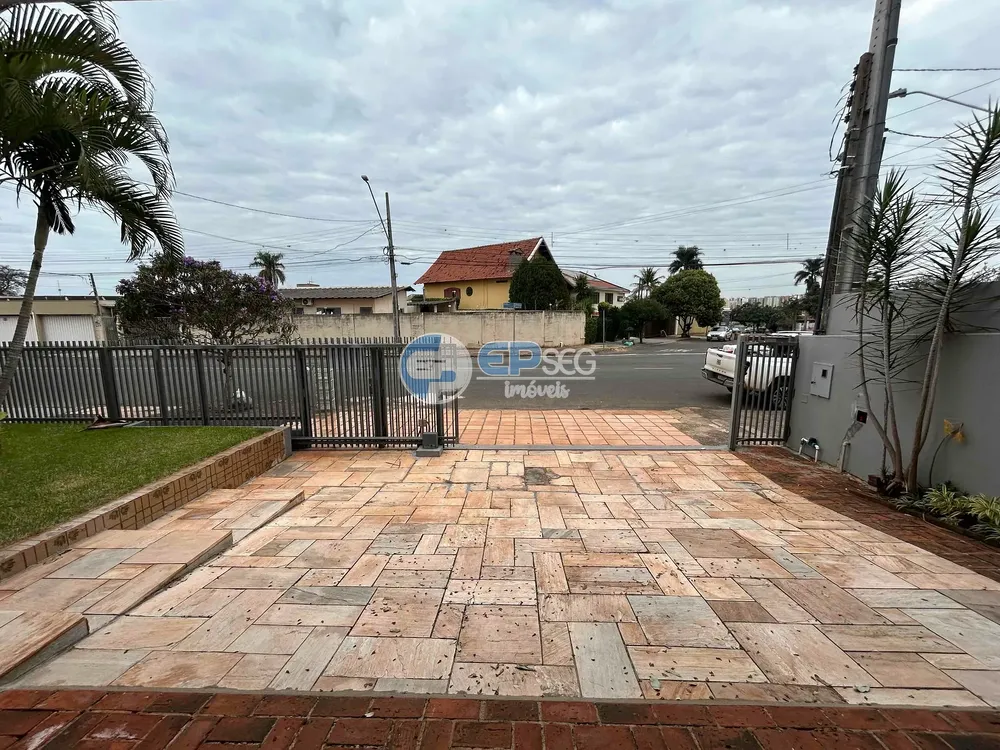 Casa, 1 quarto, 242 m² - Foto 3
