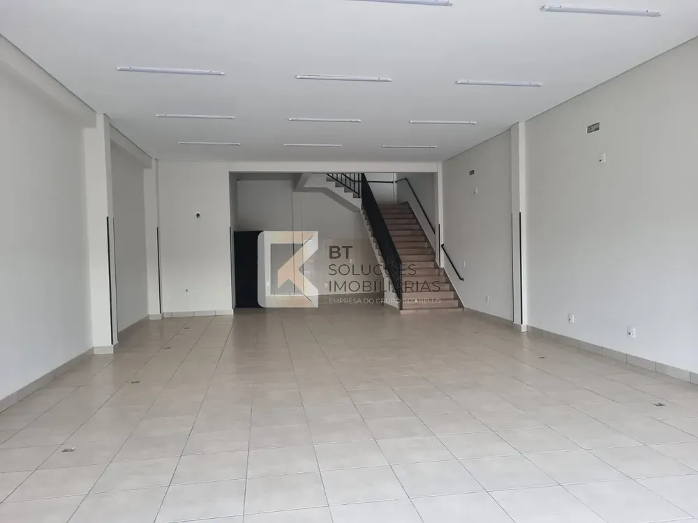 Depósito-Galpão, 270 m² - Foto 1