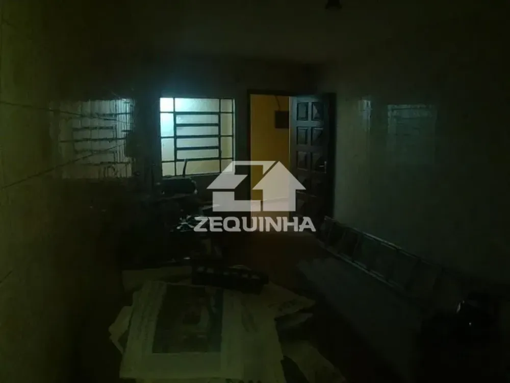 Casa, 4 quartos, 250 m² - Foto 2