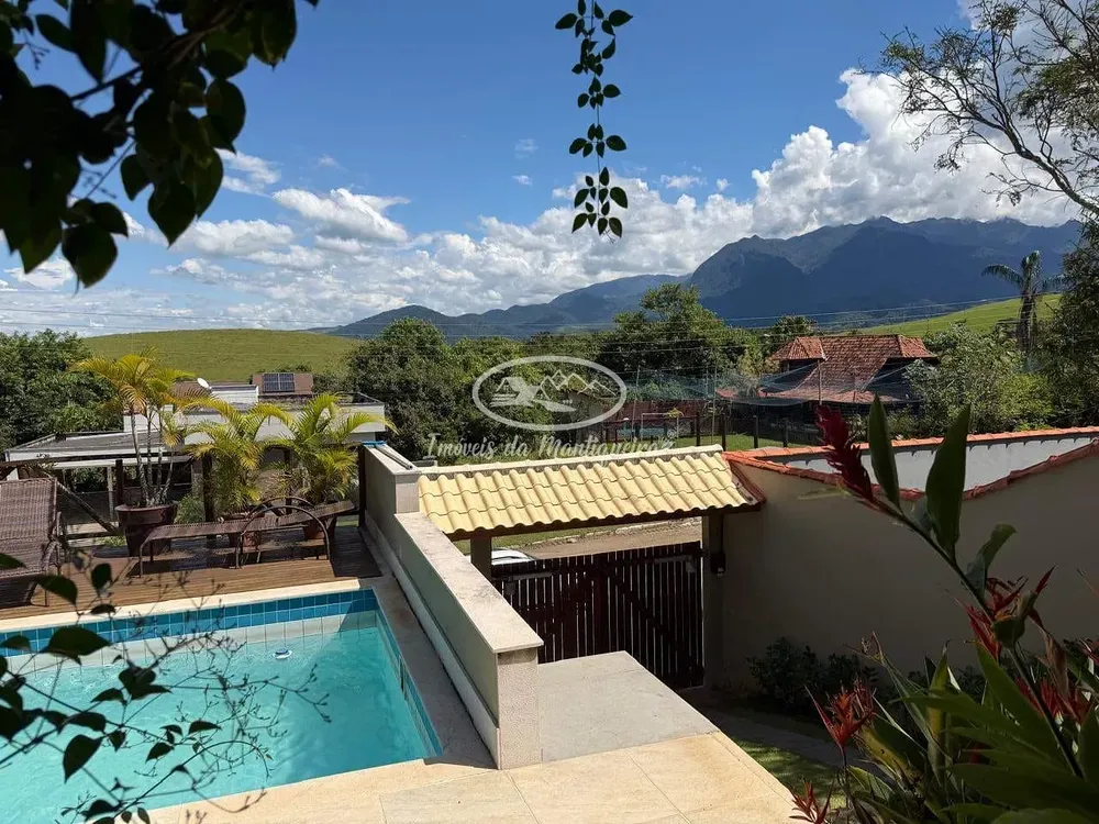 Casa, 3 quartos, 203 m² - Foto 2