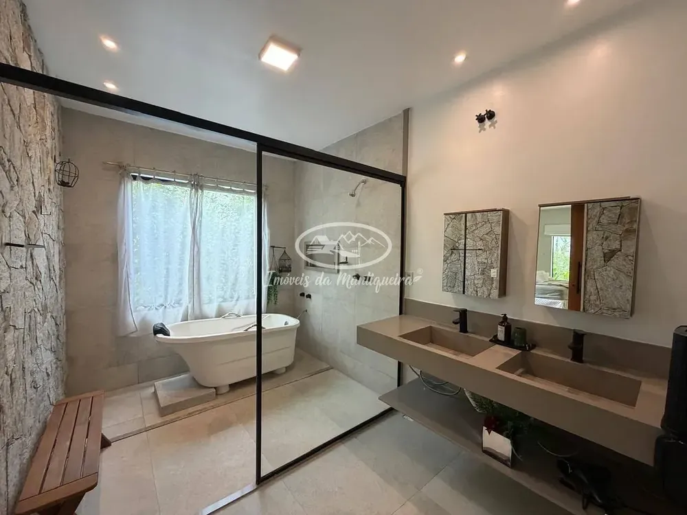 Casa, 3 quartos, 203 m² - Foto 39