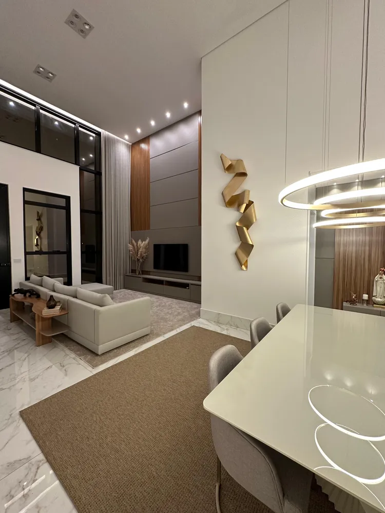 Casa, 3 quartos, 250 m² - Foto 2