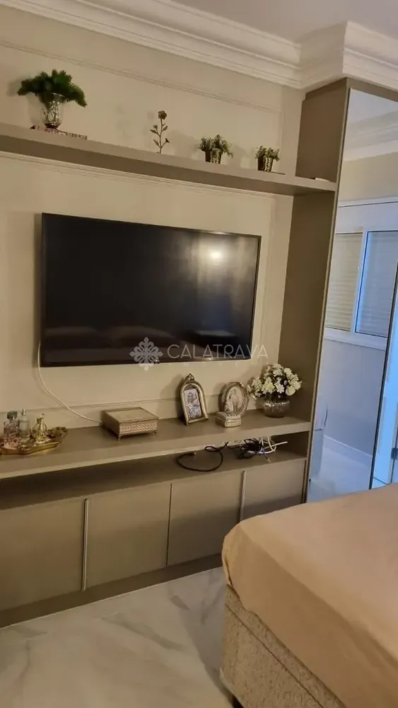 Apartamento, 3 quartos, 174 m² - Foto 2