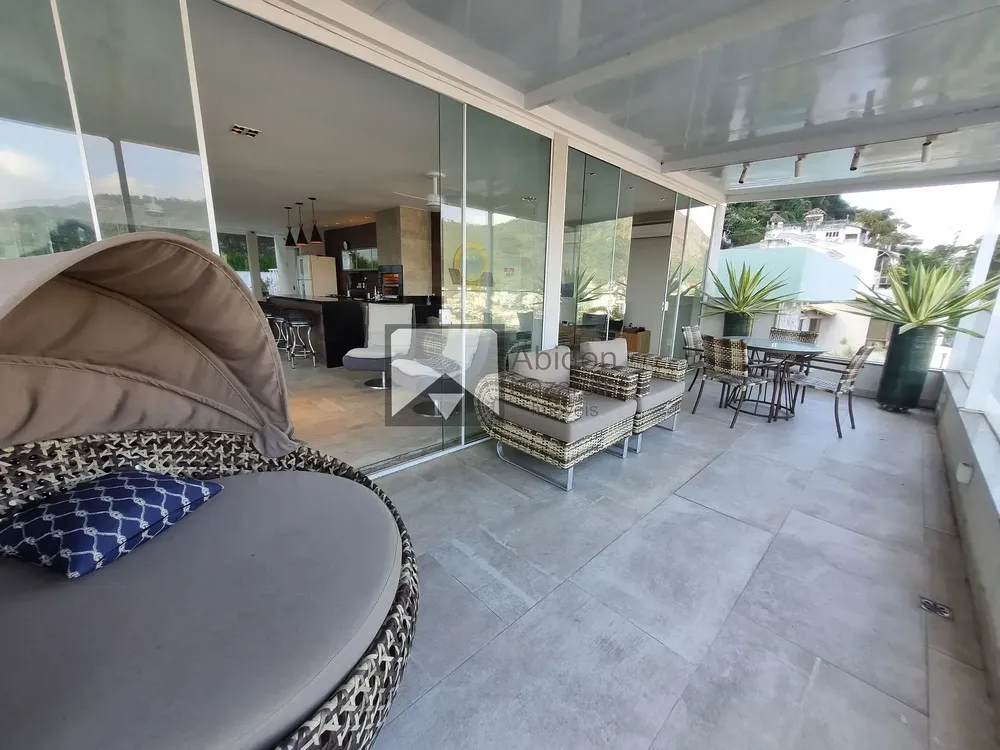 Casa, 4 quartos, 300 m² - Foto 21