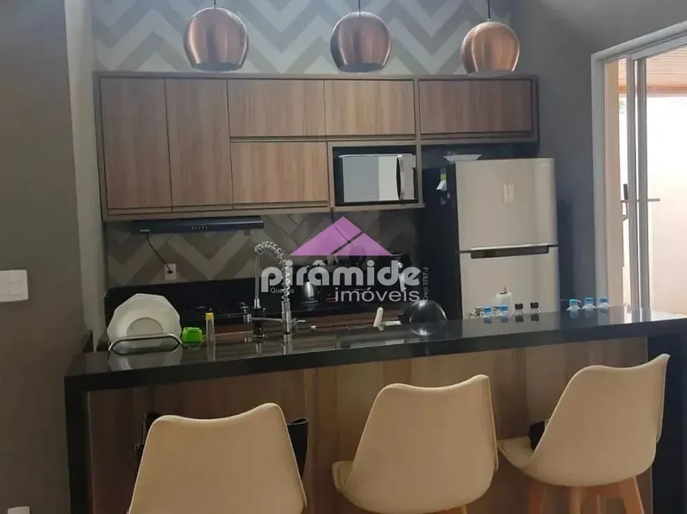 Casa, 3 quartos, 178 m² - Foto 2