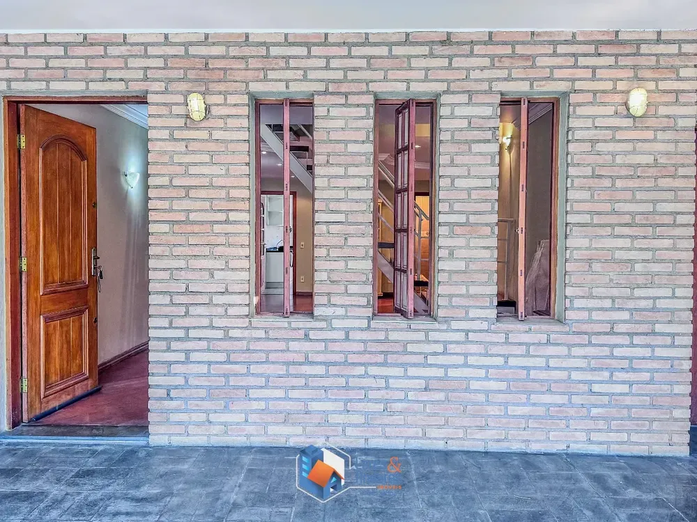 Casa, 3 quartos, 159 m² - Foto 2