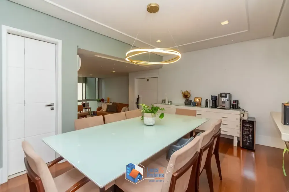Apartamento, 3 quartos, 130 m² - Foto 2