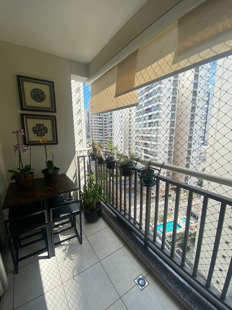 Apartamento à venda com 3 quartos, 80m² - Foto 2