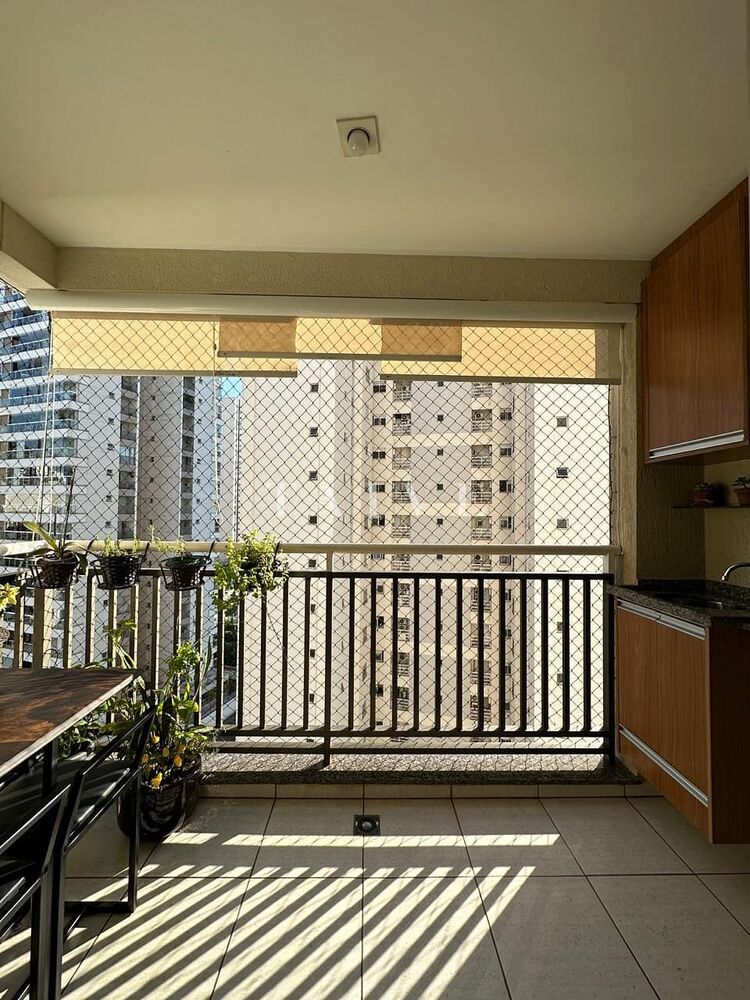 Apartamento à venda com 3 quartos, 80m² - Foto 1