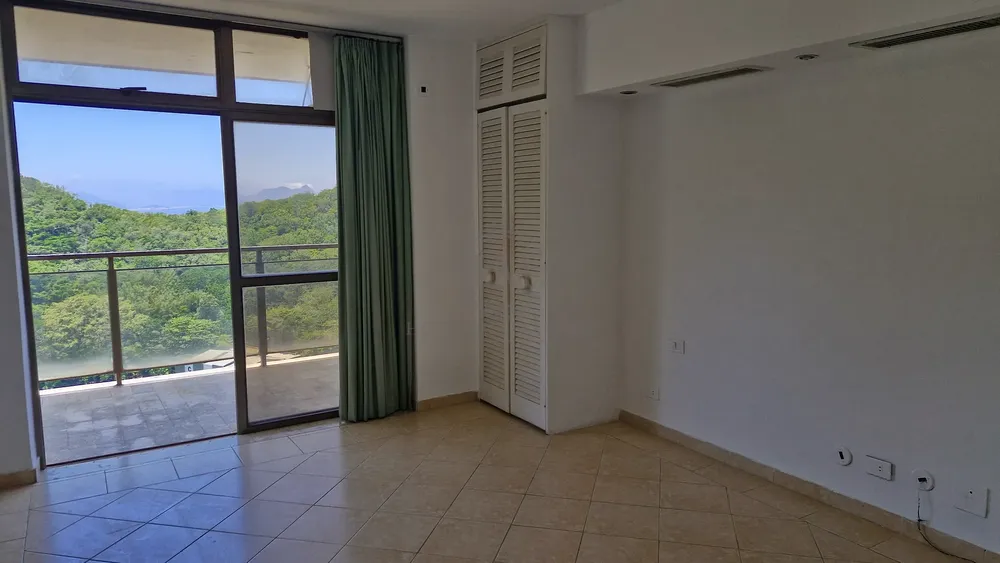 Apartamento, 3 quartos, 270 m² - Foto 2