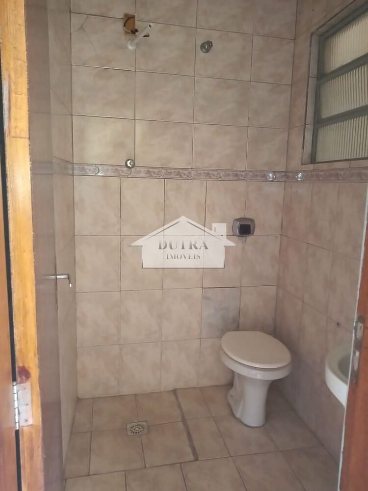 Apartamento para alugar com 2 quartos, 67m² - Foto 3