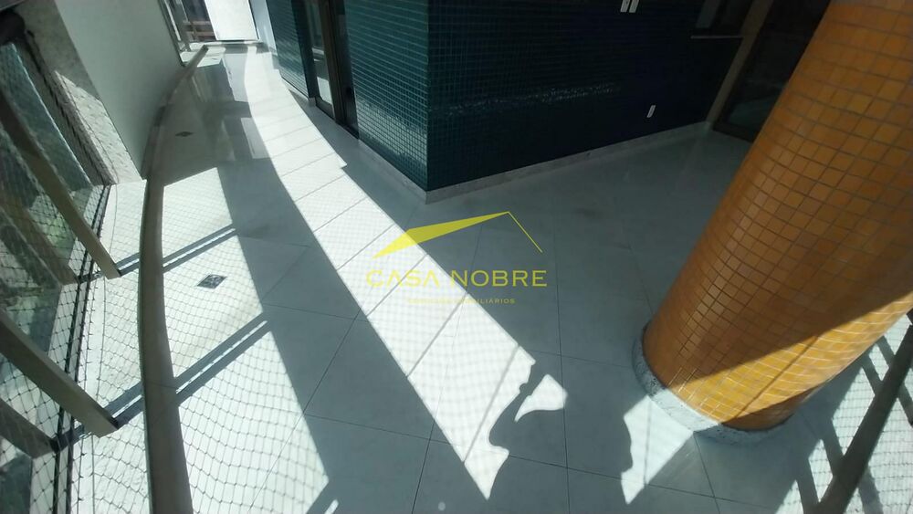 Apartamento à venda com 4 quartos, 140m² - Foto 5