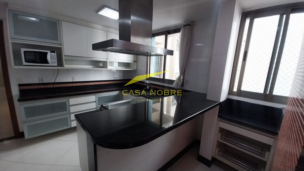 Apartamento à venda com 4 quartos, 140m² - Foto 18