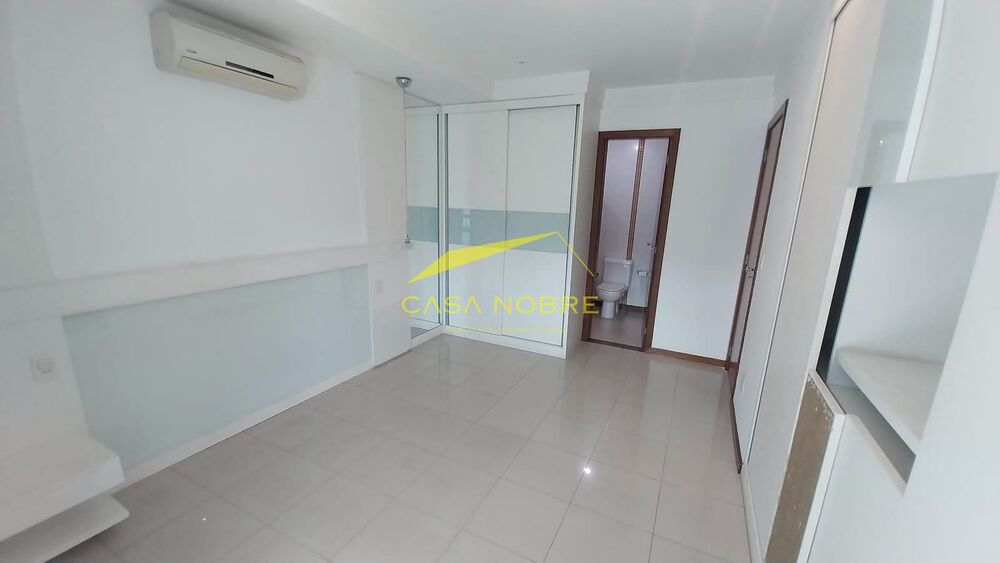 Apartamento à venda com 4 quartos, 140m² - Foto 8