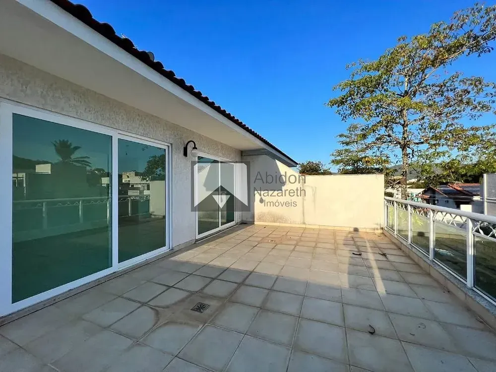 Cobertura, 3 quartos, 216 m² - Foto 1