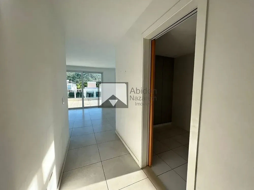 Cobertura, 3 quartos, 216 m² - Foto 3