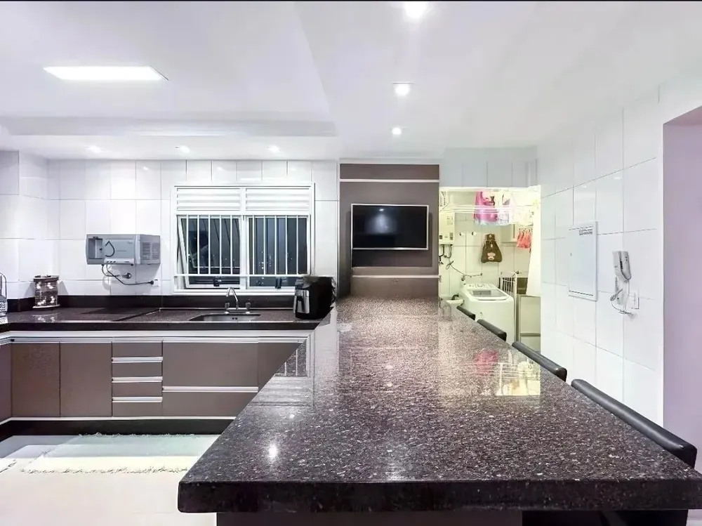 Apartamento, 3 quartos, 111 m² - Foto 1