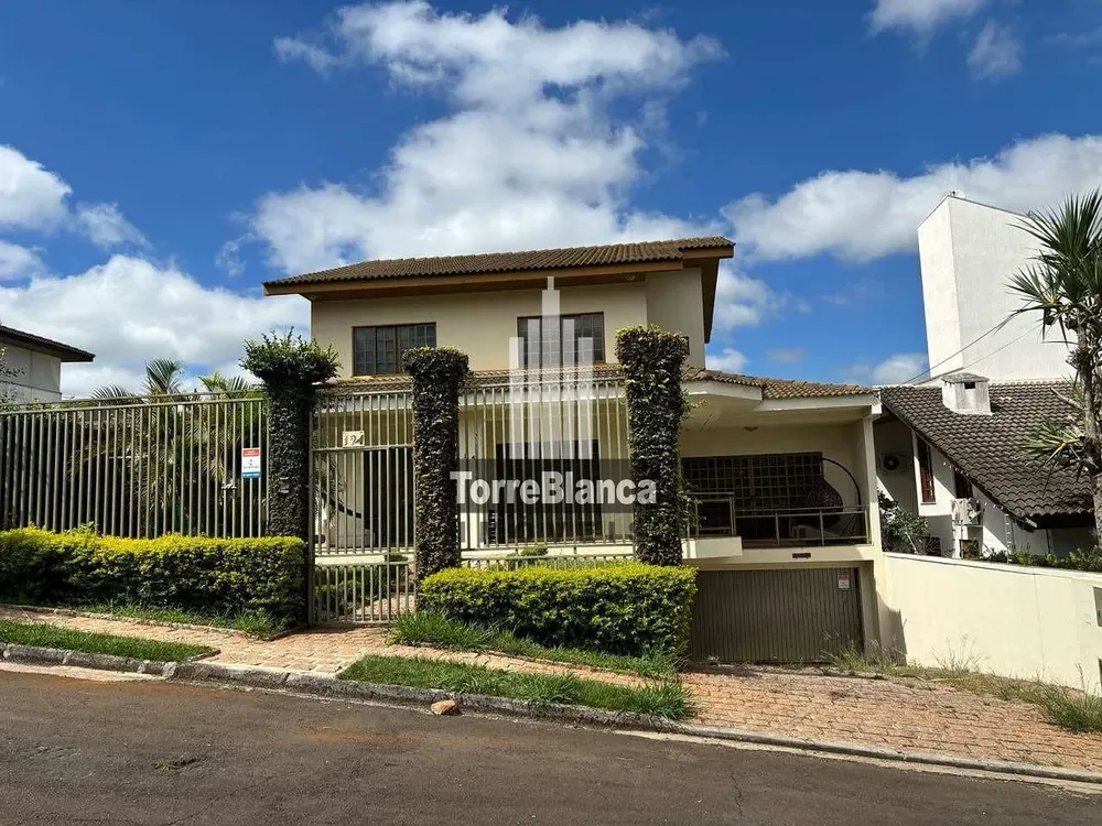 Sobrado, 4 quartos, 286 m² - Foto 1