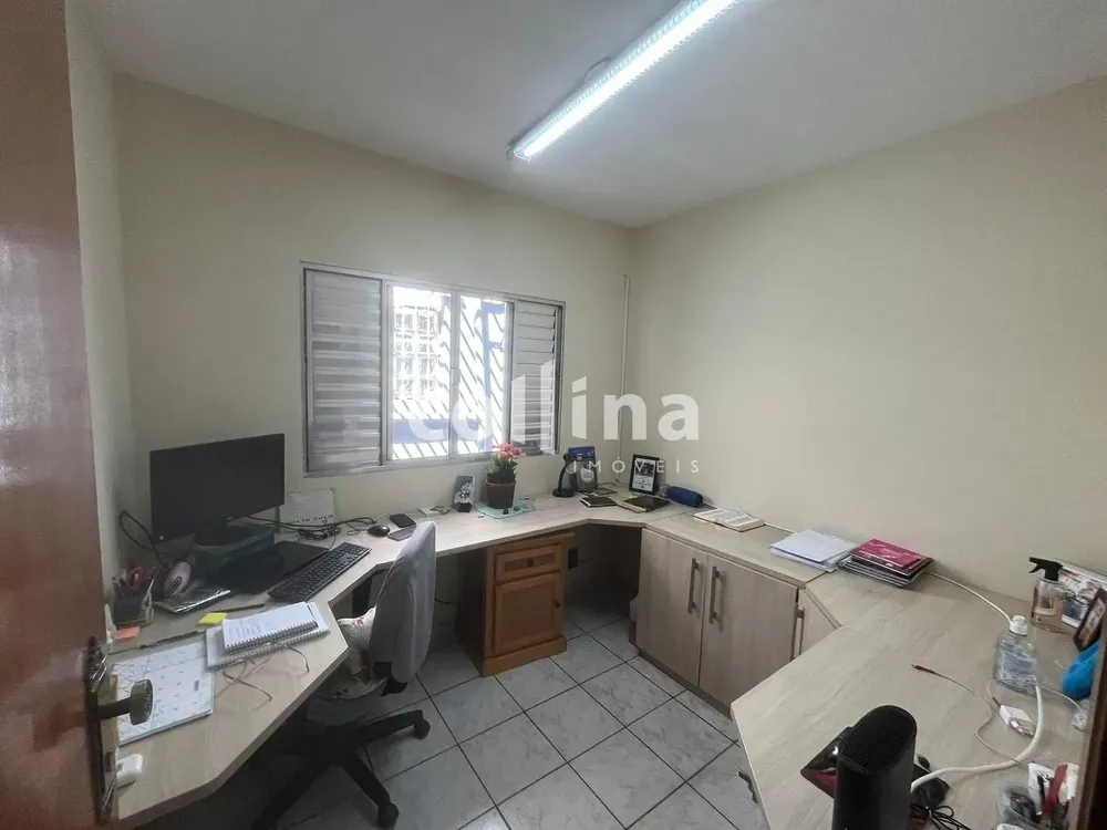 Sobrado, 4 quartos, 265 m² - Foto 1