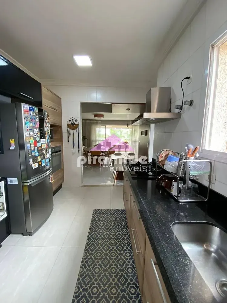 Apartamento, 3 quartos, 156 m² - Foto 4