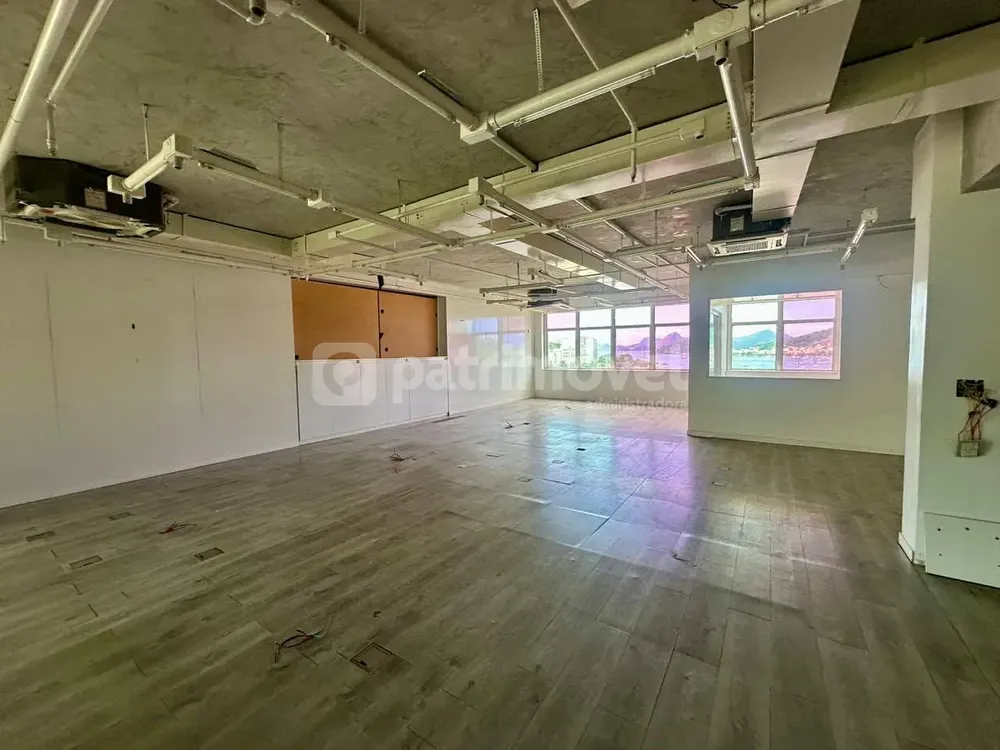 Sala-Conjunto, 716 m² - Foto 2