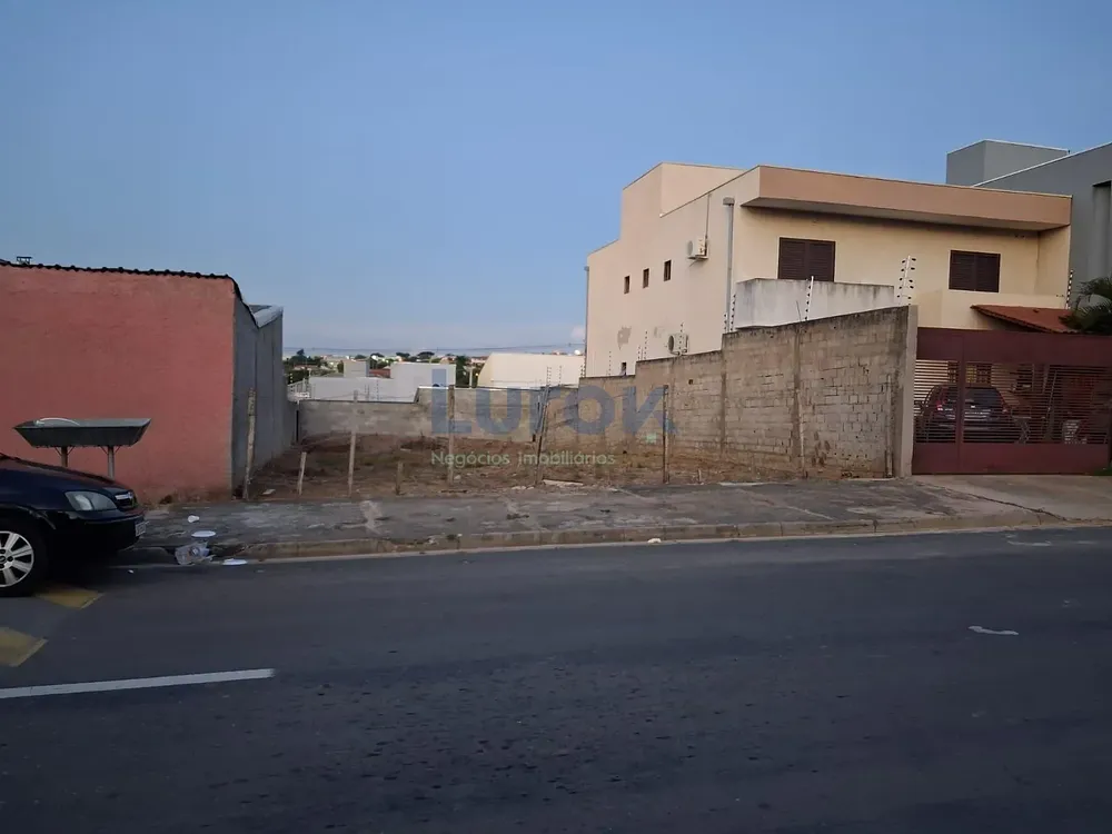 Terreno, 250 m² - Foto 1