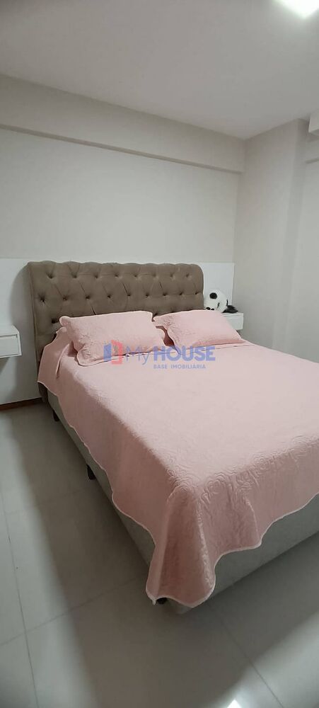 Apartamento à venda com 3 quartos, 74m² - Foto 13