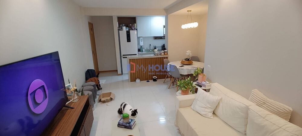 Apartamento à venda com 3 quartos, 74m² - Foto 4