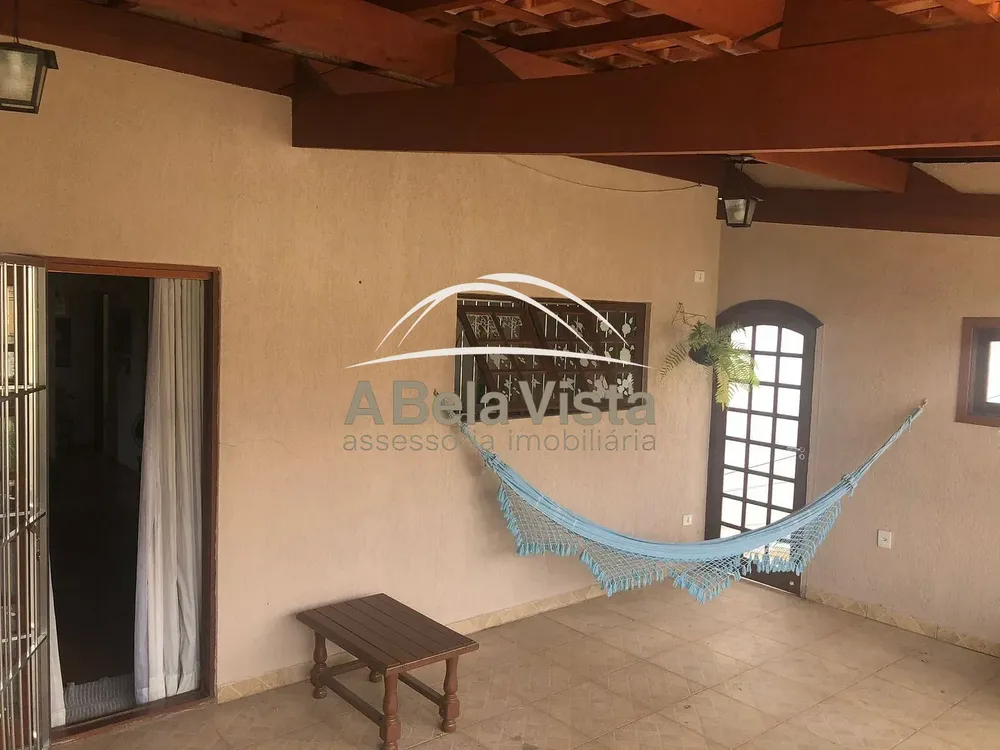 Casa, 3 quartos, 250 m² - Foto 2