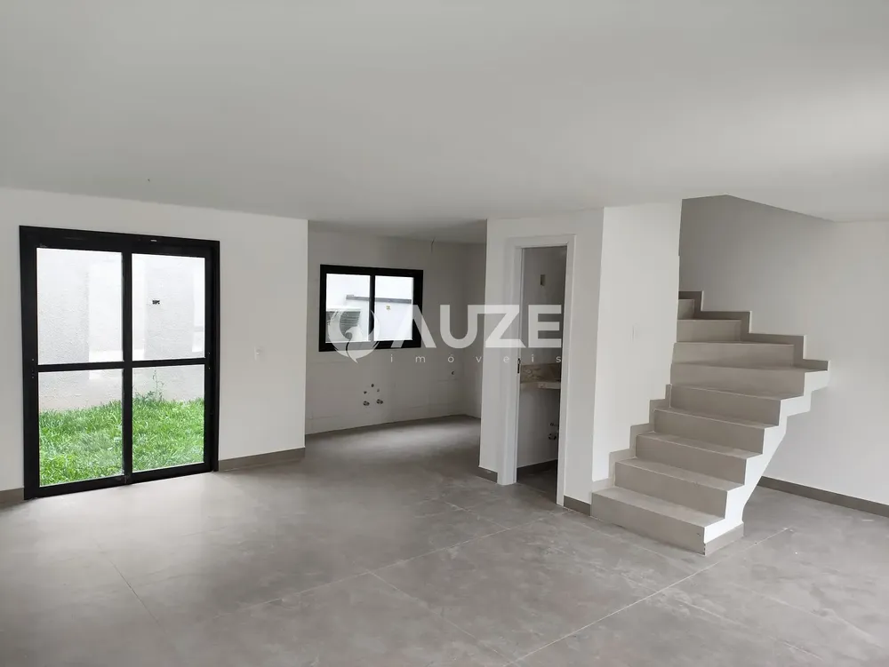 Sobrado, 3 quartos, 141 m² - Foto 1