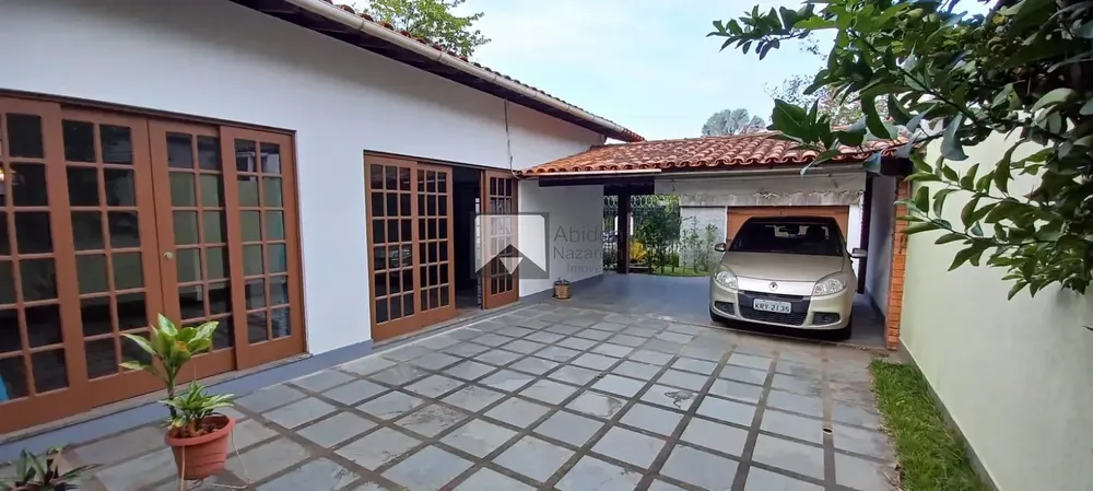 Casa, 5 quartos, 232 m² - Foto 3