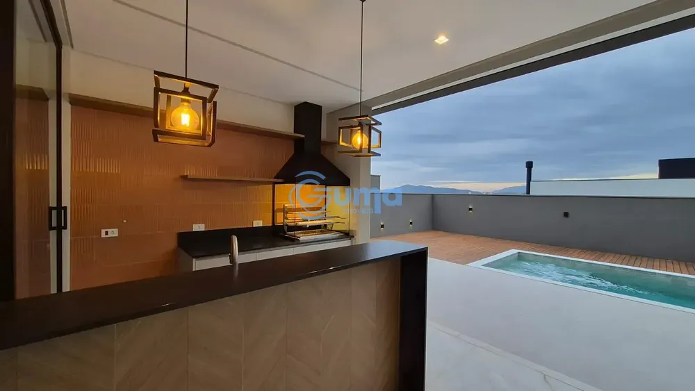 Casa, 3 quartos, 243 m² - Foto 6