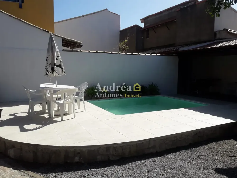 Casa, 4 quartos, 115 m² - Foto 1