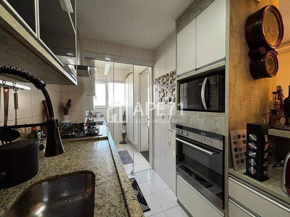Apartamento à venda com 2 quartos, 65m² - Foto 12