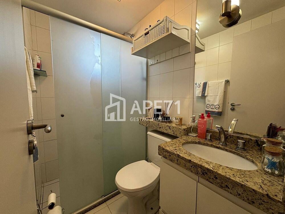 Apartamento à venda com 2 quartos, 65m² - Foto 17