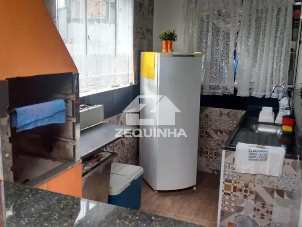 Casa, 2 quartos, 200 m² - Foto 2