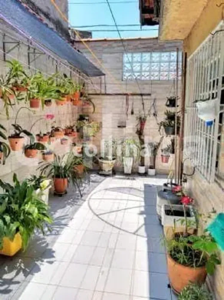 Casa, 3 quartos, 106 m² - Foto 2