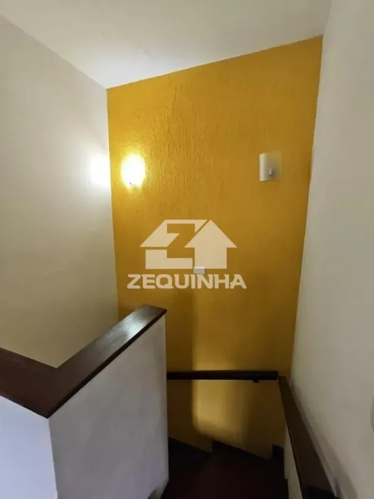 Casa, 4 quartos, 209 m² - Foto 2