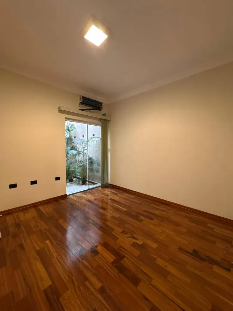 Casa, 3 quartos, 204 m² - Foto 3