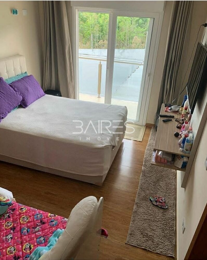 Casa à venda com 3 quartos, 200m² - Foto 6