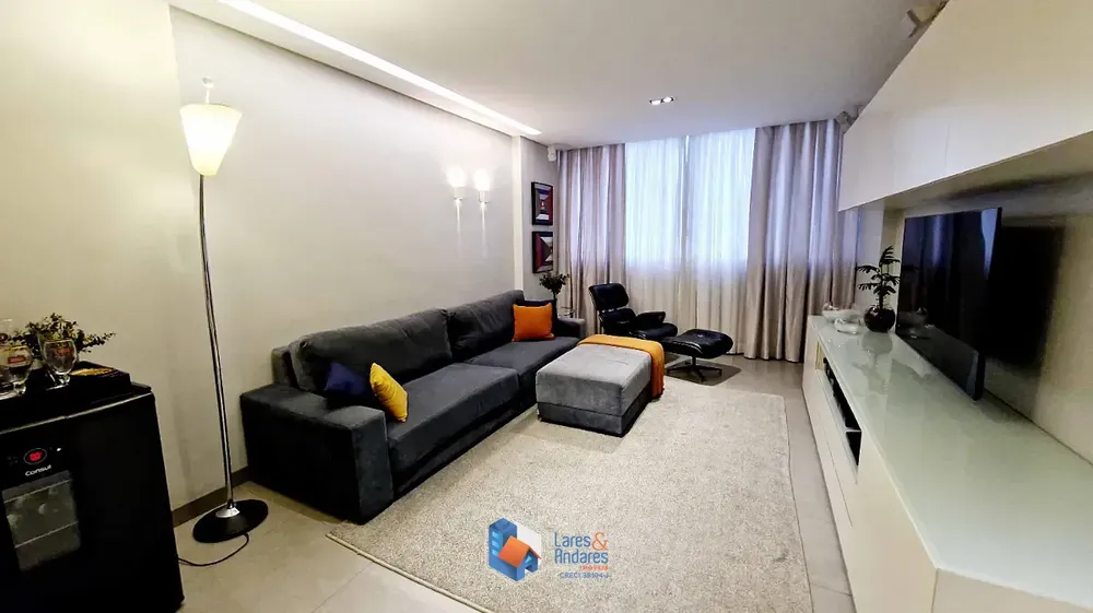 Apartamento, 3 quartos, 130 m² - Foto 1
