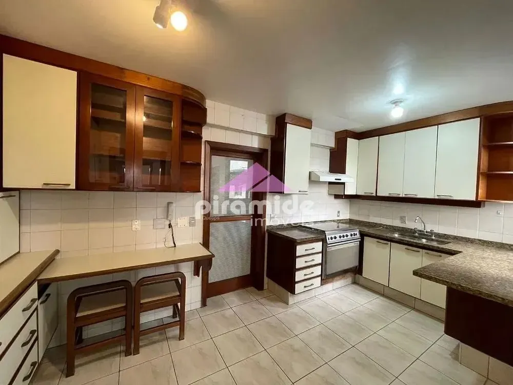 Apartamento, 4 quartos, 215 m² - Foto 6
