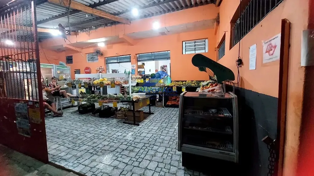 Sobrado, 3 quartos, 275 m² - Foto 1