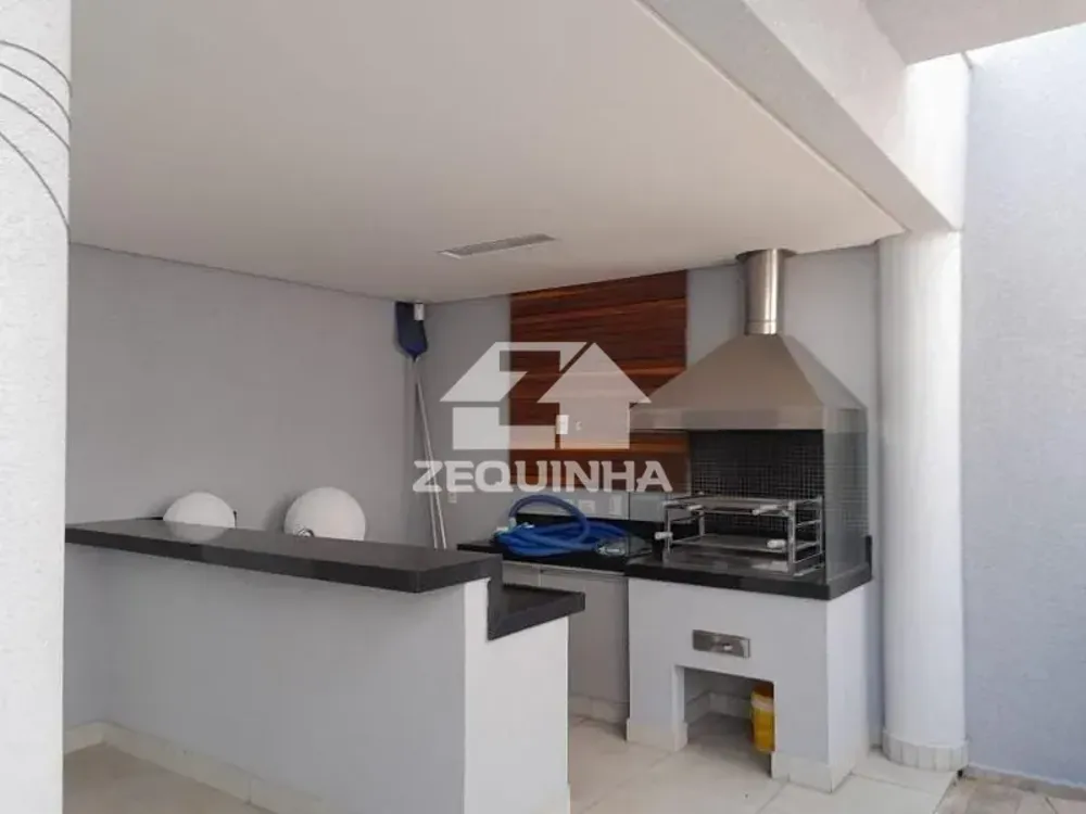 Casa, 4 quartos, 600 m² - Foto 1