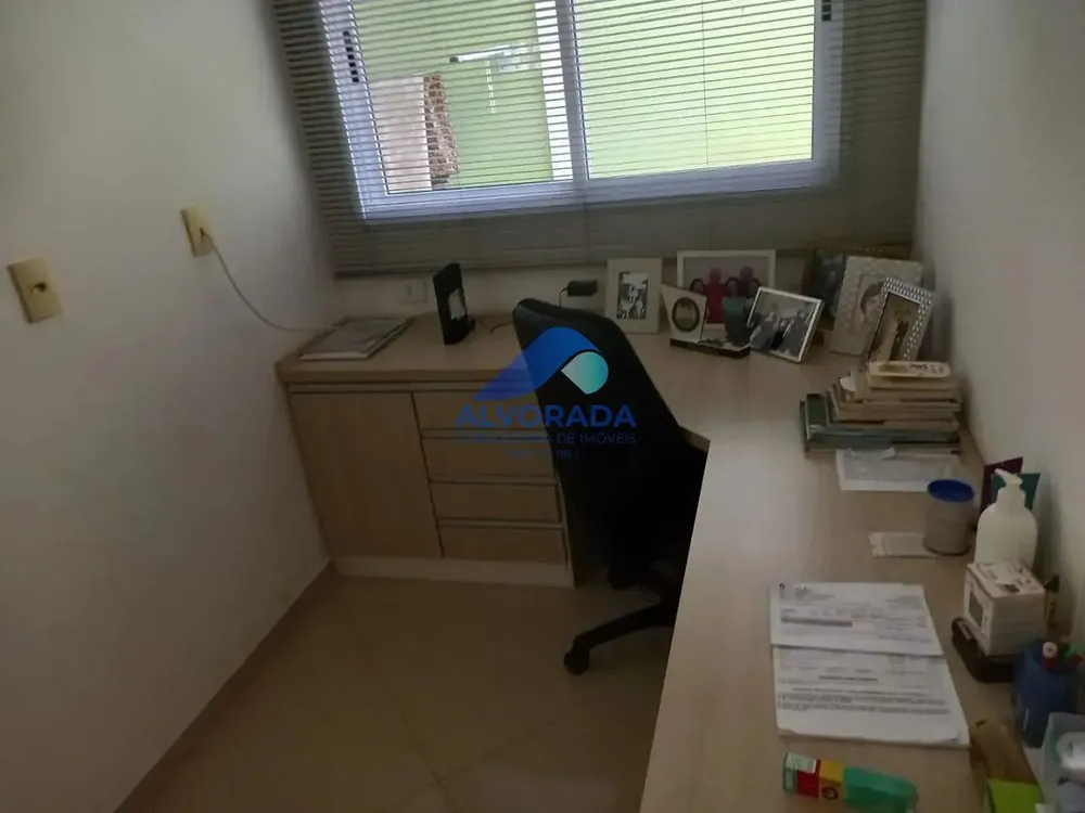 Sobrado, 3 quartos, 172 m² - Foto 1