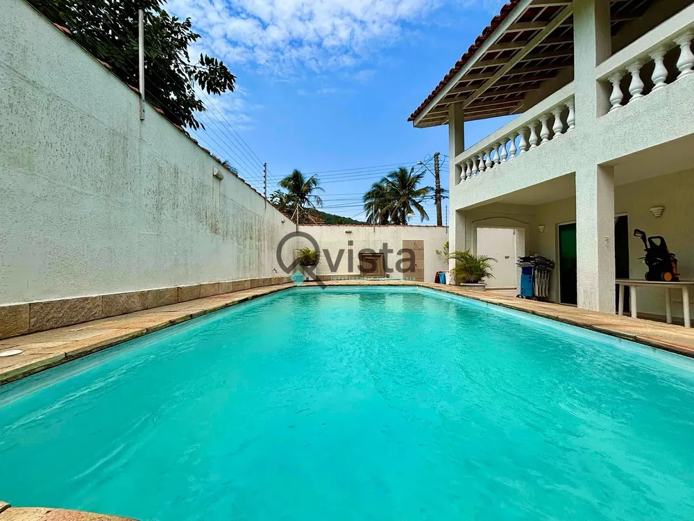 Casa, 4 quartos, 258 m² - Foto 1