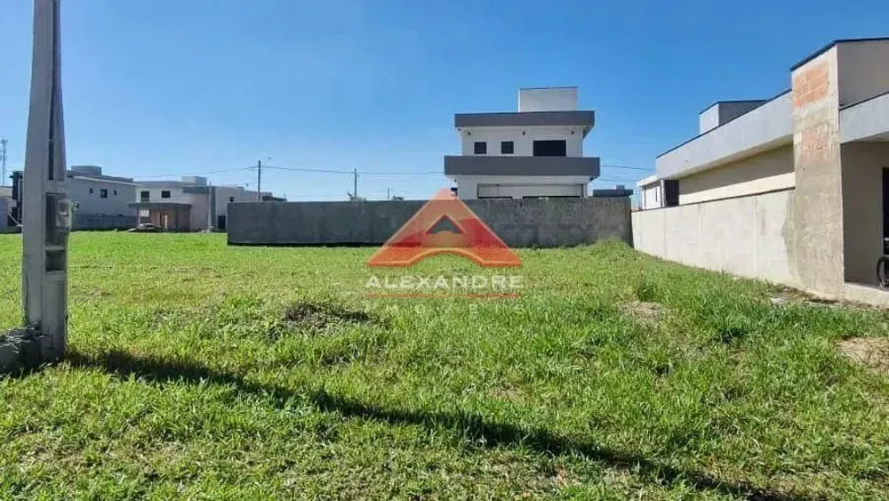 Terreno, 250 m² - Foto 1