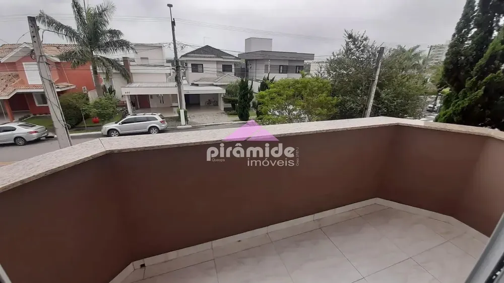Casa, 3 quartos, 241 m² - Foto 4