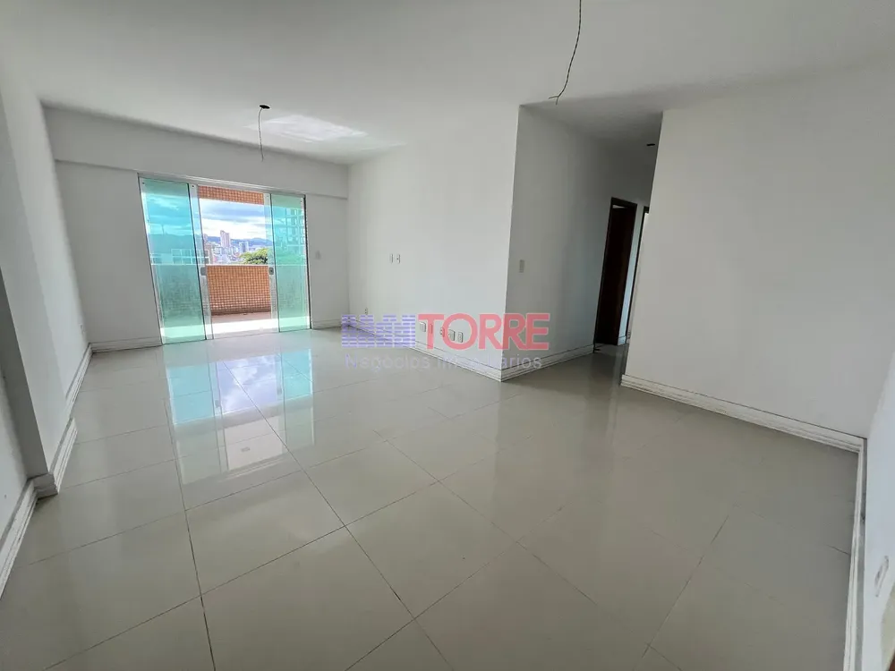 Apartamento, 3 quartos, 120 m² - Foto 1