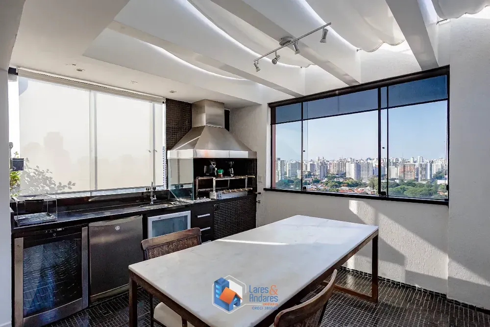 Cobertura, 3 quartos, 197 m² - Foto 4